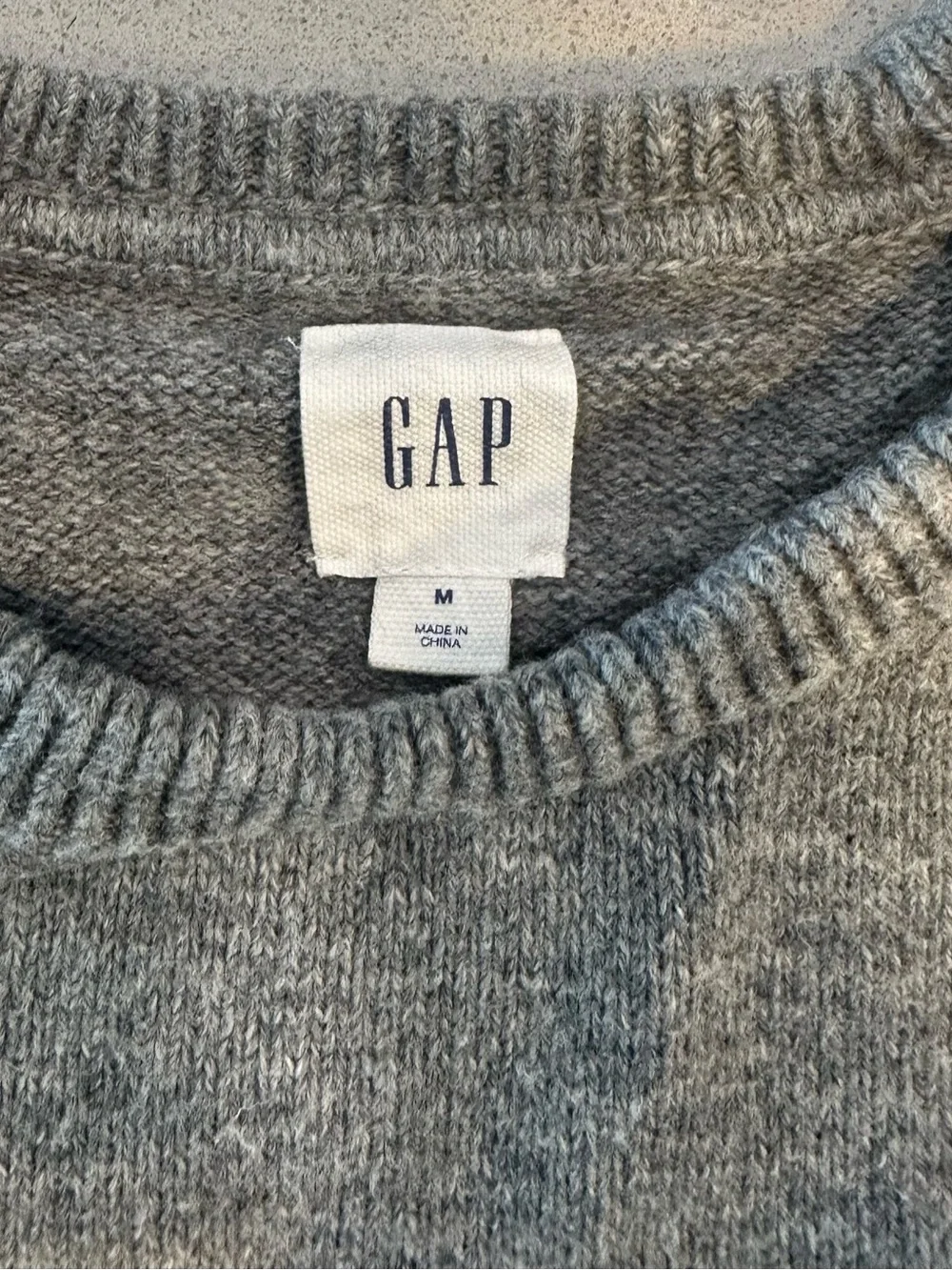 GAP Men’s Gray, Cream, Blue & Red Fair Isle Crewneck Sweater